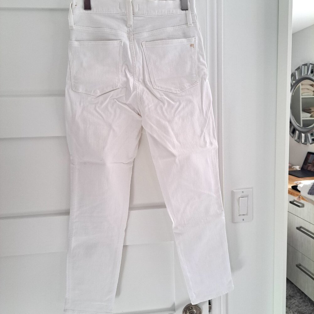 Jean - Picture 4 of 5